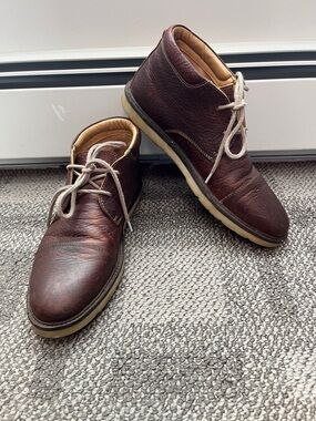 Clark’s Collection Men's Brown Leather Chukka Boots - Casual Lace-Up